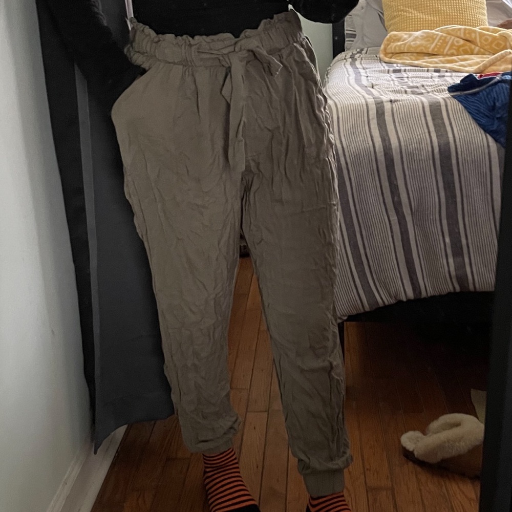 Paper Bag Green Linen Pants